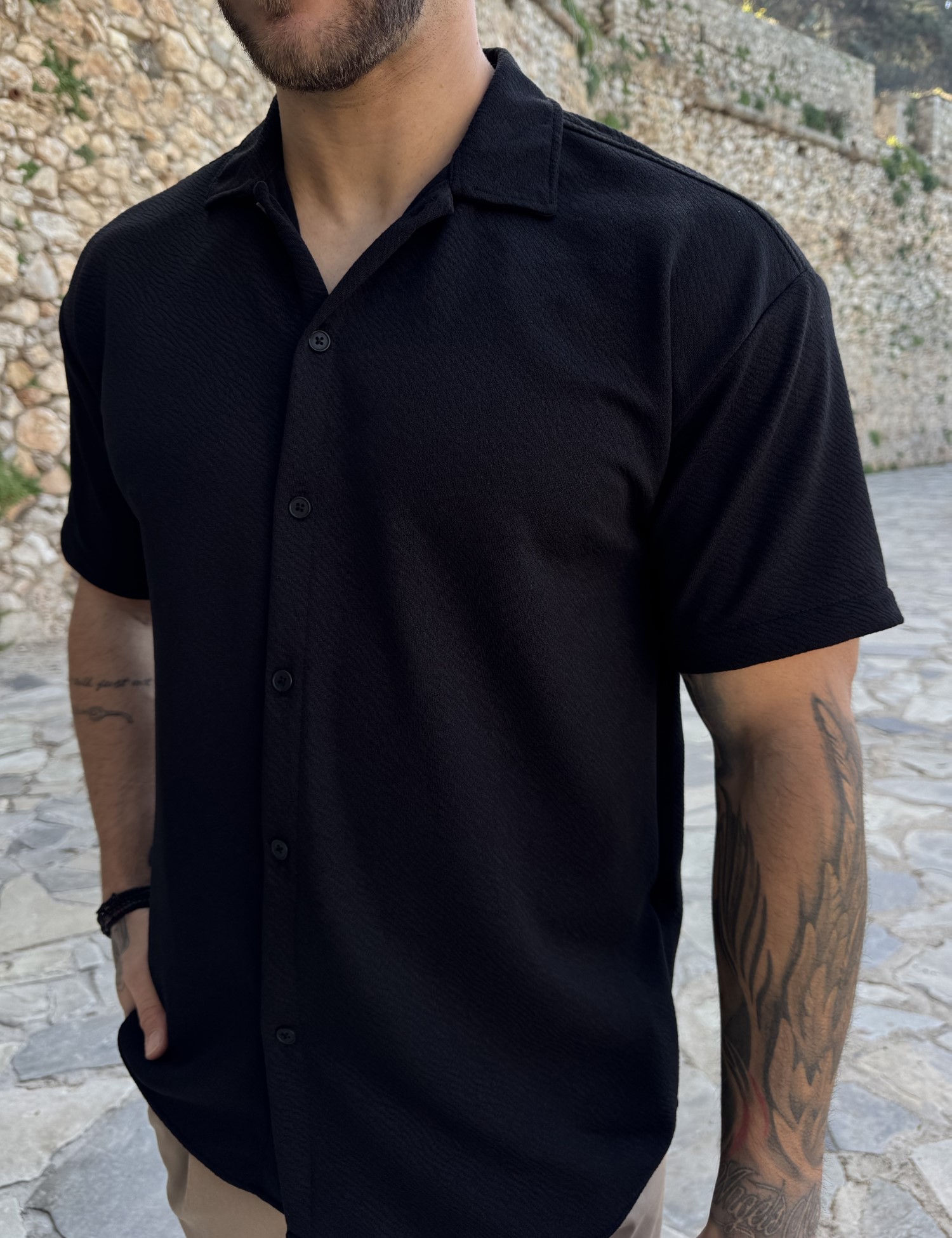 Ανδρικό γκοφρέ μαύρο oversized κοντομάνικο πουκάμισο RMZ19138M φωτογραφία